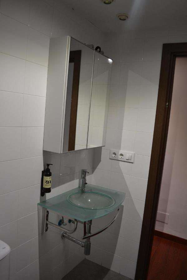 Apartamento Acueducto, Tres Dormitorios Y Parking Gratis Merida Exterior photo
